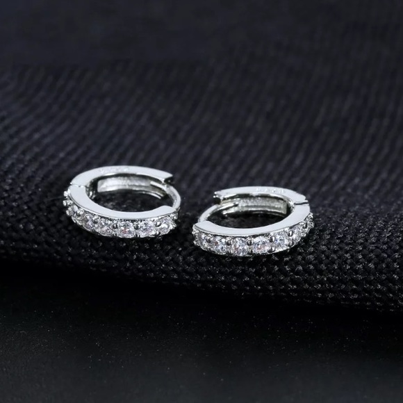 New round circle sterling silver earrings - Picture 4 of 7